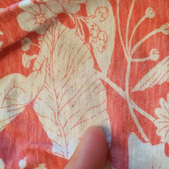 Gap floral patterned coral and ivory joggers. Size 5 - Picture 8 of 9